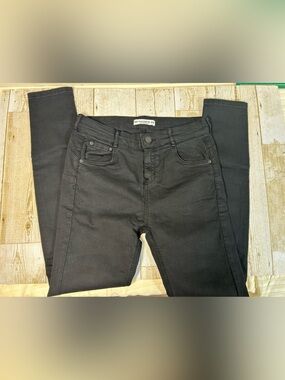 Pull&Bear Black High-Rise Skinny Jeans